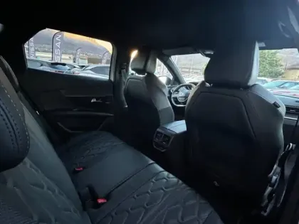 Photo 9 Peugeot 3008  1.6 PureTech 180ch S&S GT Line EAT8