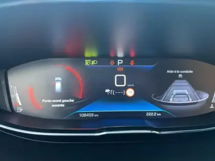 Photo 11 Peugeot 3008  1.6 PureTech 180ch S&S GT Line EAT8