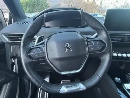 Photo 10 Peugeot 3008  1.6 PureTech 180ch S&S GT Line EAT8