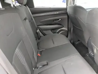 Photo 10 Hyundai Tucson  1.6 T-GDi 230ch Hybrid Business BVA6