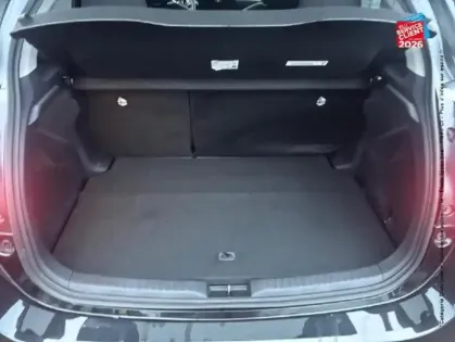 Photo 13 Toyota Yaris  116h Design 5p MY22 Camera