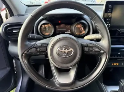 Photo 5 Toyota Yaris  Cross 116h Dynamic Business + Programme Beyond Zero Academy MY22