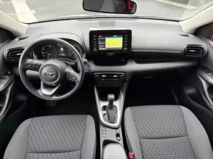 Photo 7 Toyota Yaris  116h Dynamic Business + Programme Beyond Zero Academy 5p MC24