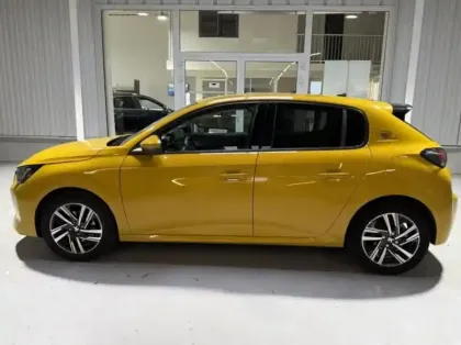 Photo 7 Peugeot 208 Gén. II Ph1 NG Roadtrip 5