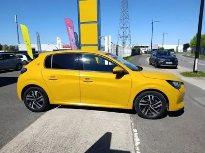 Photo 18 Peugeot 208 Gén. II Ph1 NG Roadtrip 5