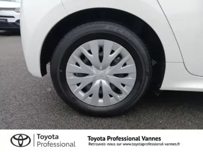 Photo 29 Toyota Yaris  Affaires 116h Dynamic Business Affaire MY22 + Programme Toyota Expérience