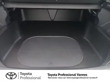 Photo 25 Toyota Yaris  Affaires 116h Dynamic Business Affaire MY22 + Programme Toyota Expérience