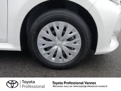 Photo 28 Toyota Yaris  Affaires 116h Dynamic Business Affaire MY22 + Programme Toyota Expérience