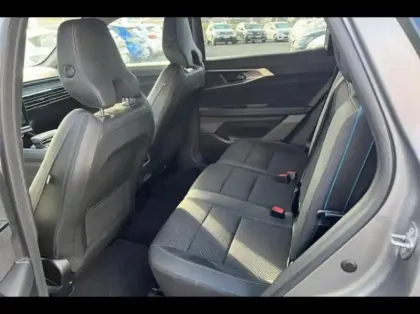 Photo 10 Renault Espace  1.2 E-Tech full hybrid 200ch esprit Alpine 7 places - 25