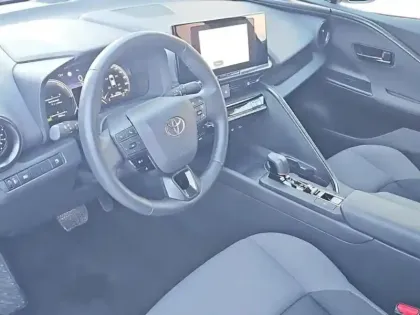 Photo 14 Toyota C-HR  1.8 Hybride 140ch Design NG23