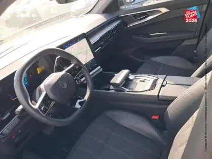 Photo 14 Renault Austral  1.2 E-Tech full hybrid 200ch Techno - 24