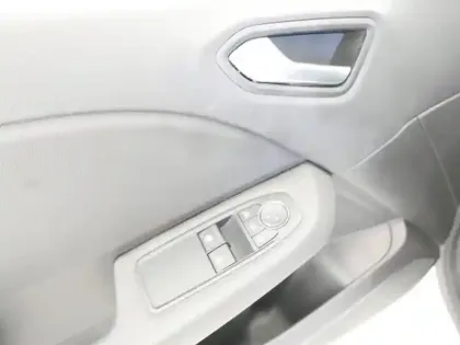 Photo 13 Renault Clio  1.6 E-Tech hybride 140ch Business -21N