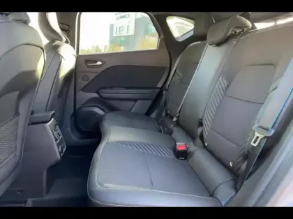 Photo 10 Renault Captur  1.6 E-Tech full hybrid 145ch esprit Alpine