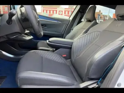 Photo 9 Renault Scenic  E-Tech Electric 220ch Techno option esprit Alpine grande autonomie -25