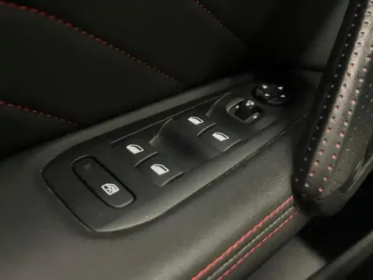 Photo 10 Peugeot 308  1.2 PureTech 130ch S&S GT Line EAT6