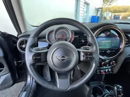 Photo 21 Mini Mini  5 Portes Cooper 136ch  Essential BVA7