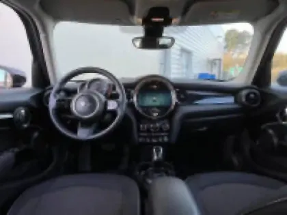 Photo 17 Mini Mini  5 Portes Cooper 136ch  Essential BVA7