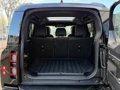 Photo 8 Land rover Defender  110 5.0 P525 X-Dynamic V8