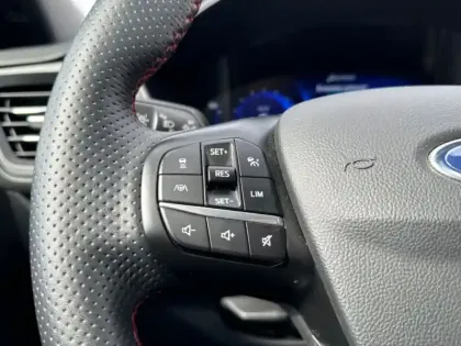 Photo 15 Ford Kuga Gén. III Ph1 ST-Line 5