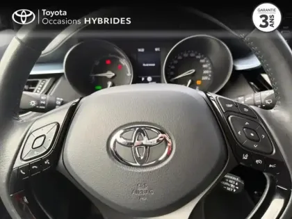 Photo 12 Toyota C-HR  1.8 Hybride 122ch Design E-CVT