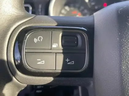 Photo 13 Citroën C3  1.2 PureTech 110ch S&S Shine 120-123g