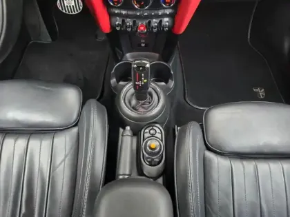 Photo 11 Mini Mini  5 Portes Cooper S 192ch Yours BVA7