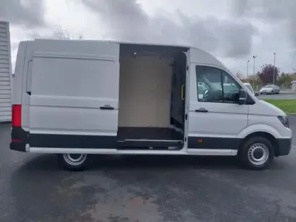 Photo 7 Volkswagen Crafter  Fg 35 L3H3 2.0 TDI 177ch Business Traction