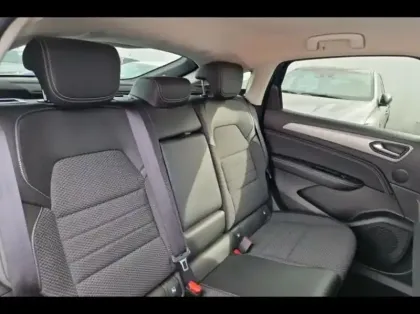 Photo 10 Renault Arkana  1.6 E-Tech 145ch Intens -21B