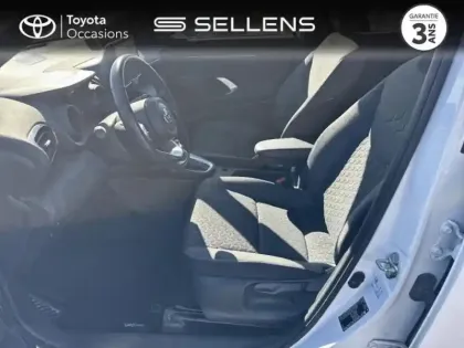 Photo 10 Toyota Yaris  Cross 116h Design MY22