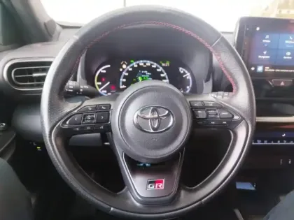 Photo 13 Toyota Yaris  Cross 116h GR Sport MY22