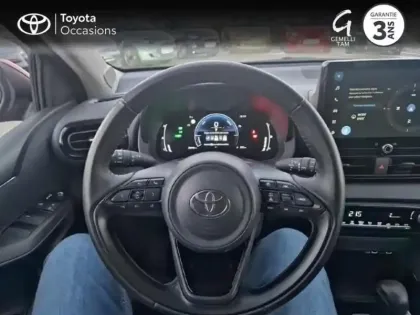 Photo 8 Toyota Yaris  116h Design 5p MC24