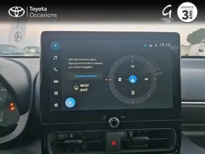 Photo 14 Toyota Yaris  116h Design 5p MC24