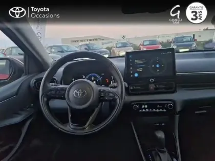 Photo 7 Toyota Yaris  116h Design 5p MC24