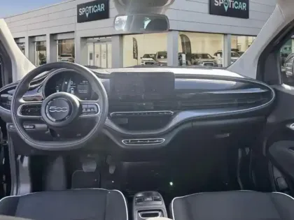 Photo 7 Fiat 500  e 118ch Pack Confort & Style MY23