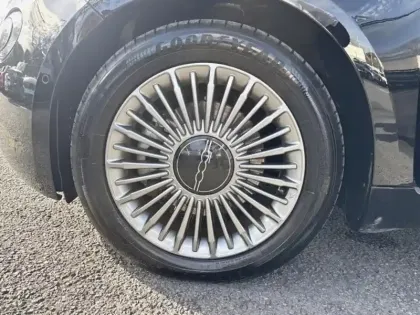 Photo 10 Fiat 500  e 118ch Pack Confort & Style MY23