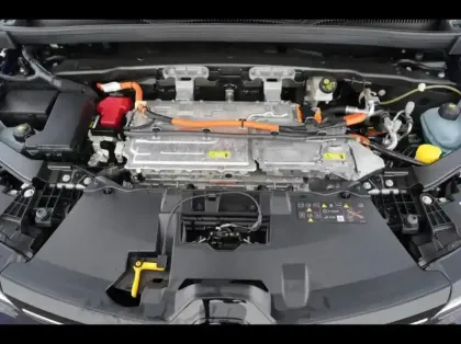 Photo 12 Renault Megane  E-Tech Electric EV60 220ch Iconic optimum charge