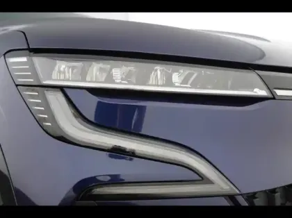 Photo 10 Renault Megane  E-Tech Electric EV60 220ch Iconic optimum charge