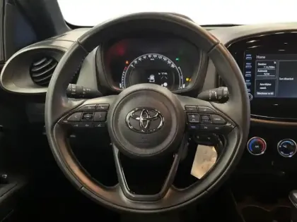 Photo 14 Toyota Aygo  X 1.0 VVT-i 72ch Design S-CVT