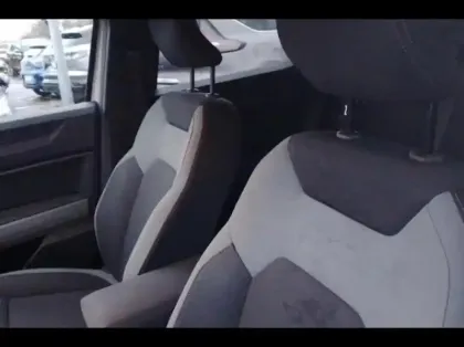 Photo 9 Dacia Duster  1.6 hybrid 140ch Extreme