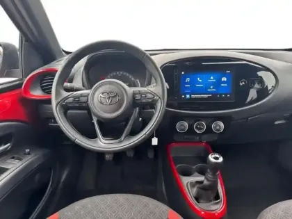 Photo 11 Toyota Aygo  X 1.0 VVT-i 72ch Design MY24