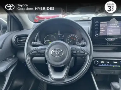 Photo 12 Toyota Yaris  116h Dynamic 5p MY22 - TVA RECUP.