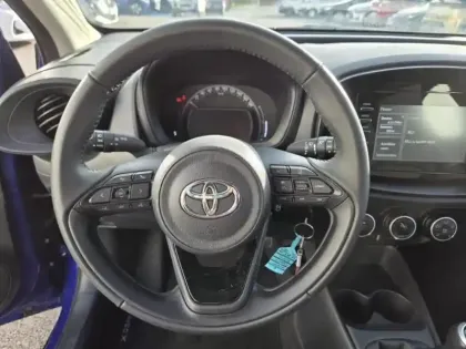 Photo 12 Toyota Aygo  X 1.0 VVT-i 72ch Dynamic MY23