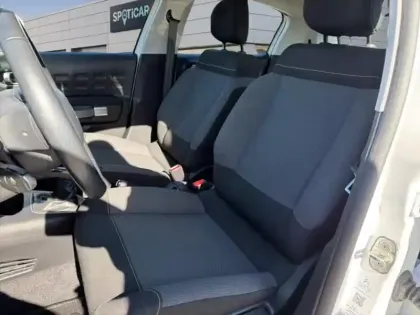 Photo 8 Citroën C3  1.2 PureTech 110ch S&S Shine 120-123g