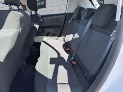 Photo 9 Citroën C3  1.2 PureTech 110ch S&S Shine 120-123g