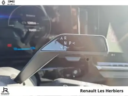 Photo 5 Renault Austral  1.2 E-Tech full hybrid 200ch Evolution - 24
