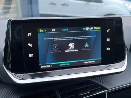 Photo 14 Peugeot 208  e- 136ch Style