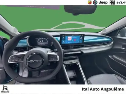 Photo 7 Fiat 600  1.2 Hybrid Turbo 110ch Icône eDCT6 Step 2