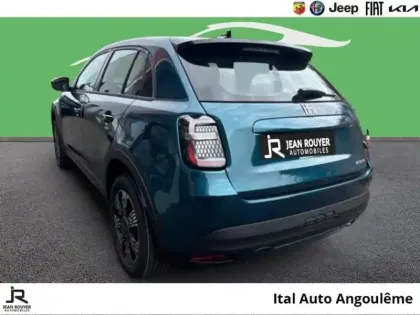 Photo 6 Fiat 600  1.2 Hybrid Turbo 110ch Icône eDCT6 Step 2