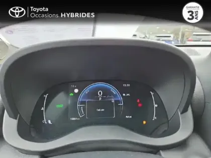 Photo 13 Toyota Yaris  116h Design 5p MC24