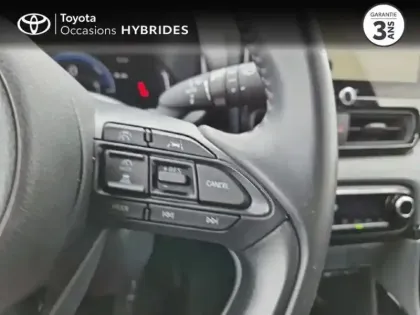 Photo 12 Toyota Yaris  116h Design 5p MC24